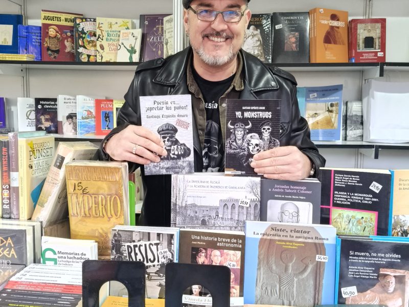 Santiago Expósito Amaro – Yo, Monstruos